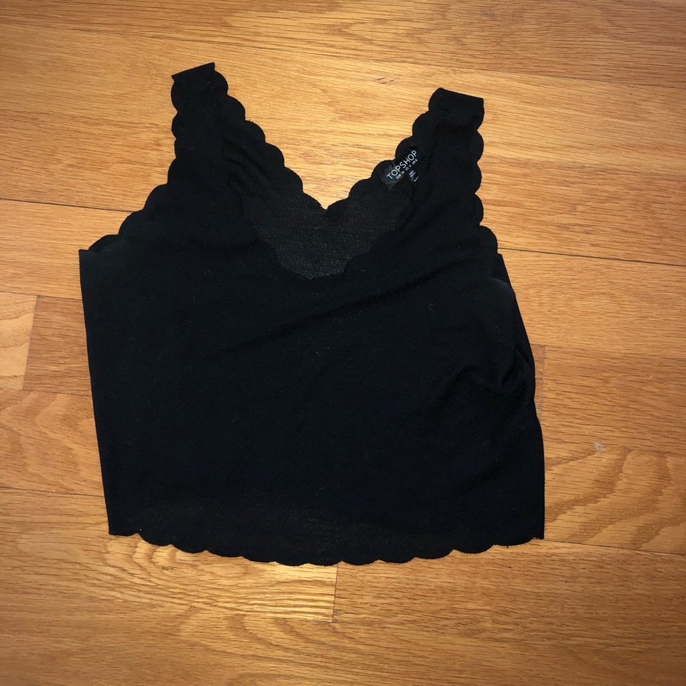 Black eyelet flowy crop top